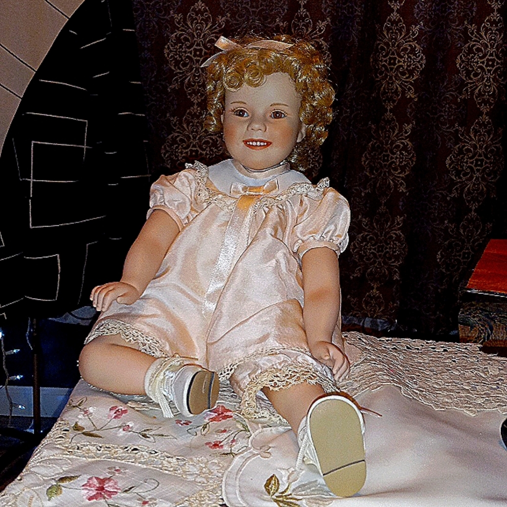 Little toddler collectable Shirley temple bisque doll